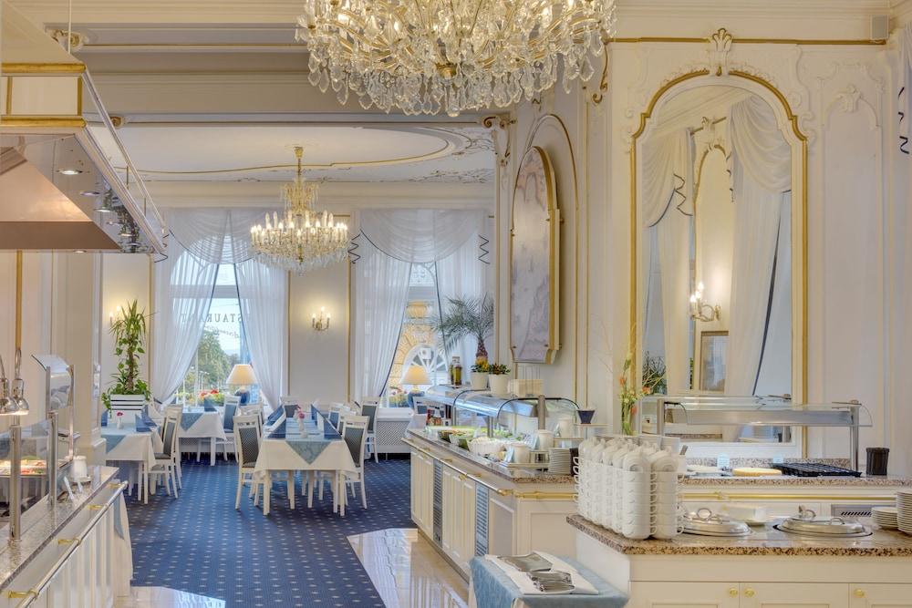 Ensana Hotel Pacifik Marianske Lazne Bagian luar foto