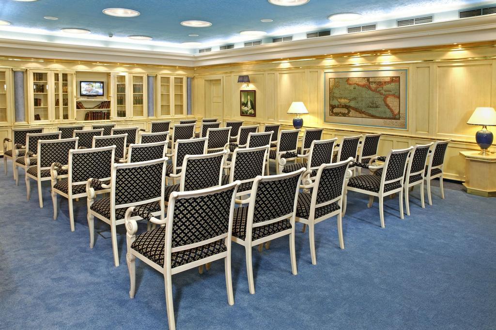 Ensana Hotel Pacifik Marianske Lazne Bagian luar foto